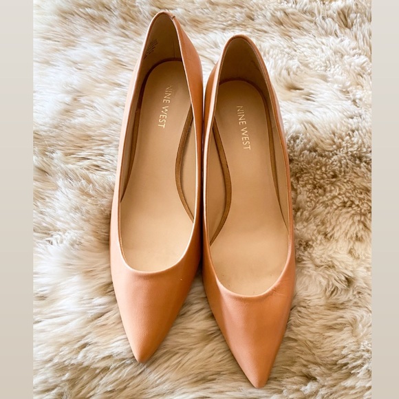 Nine West Shoes - Nine West Flax Pump Tan Size 8